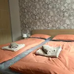 Emy Apartman *
